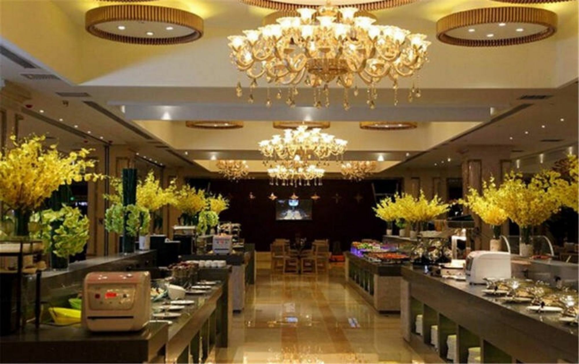 สวอนเลก รีครีเอชั่น โฮเต็ล ฝอซาน Hotel ภายนอก รูปภาพ
